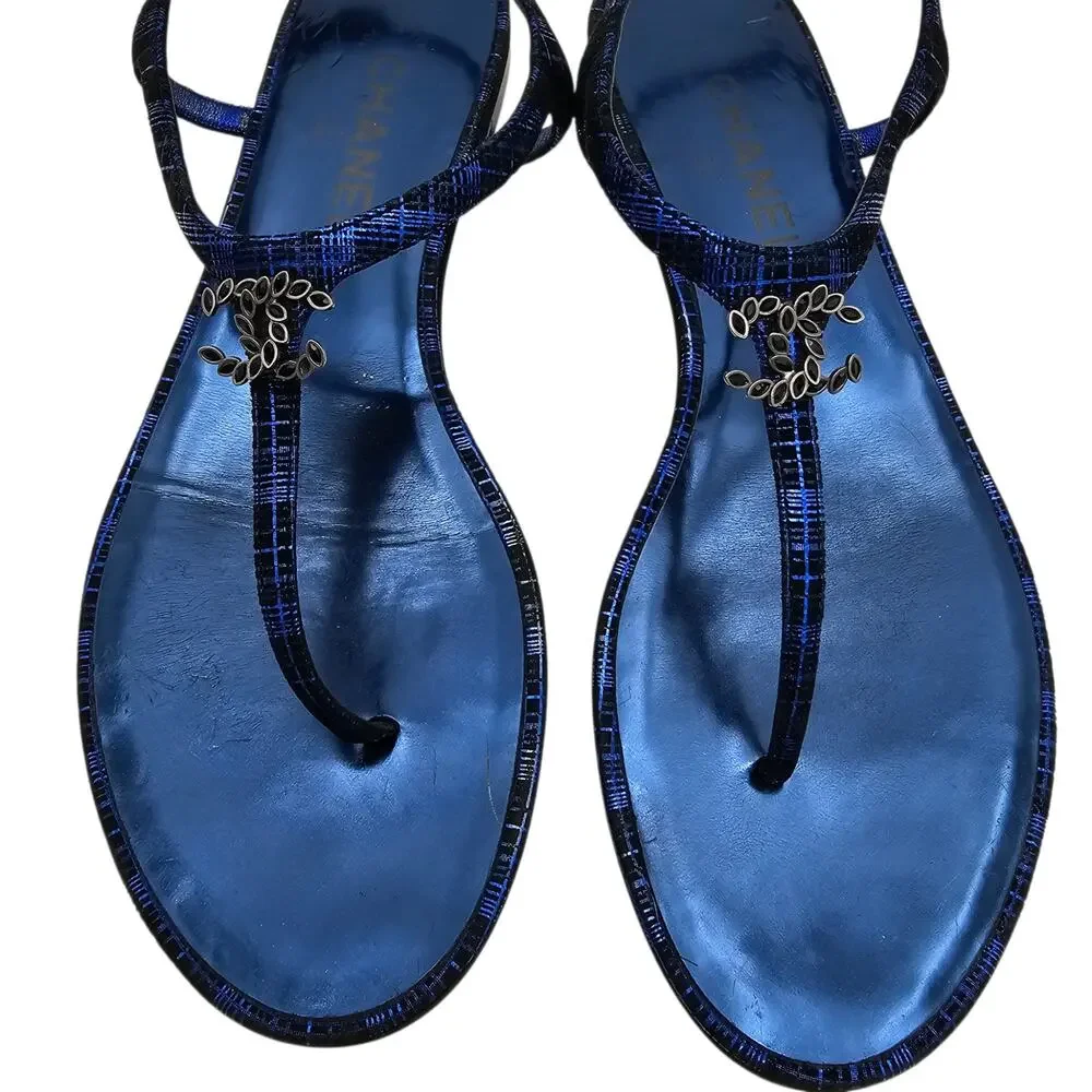 Chanel CC Flat Thong T Strap Sandal Blue Leather Black Silver Size 40 C US 9 9.5